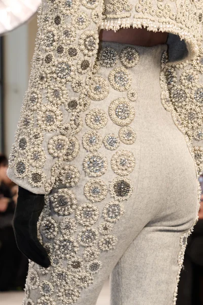 Look 36